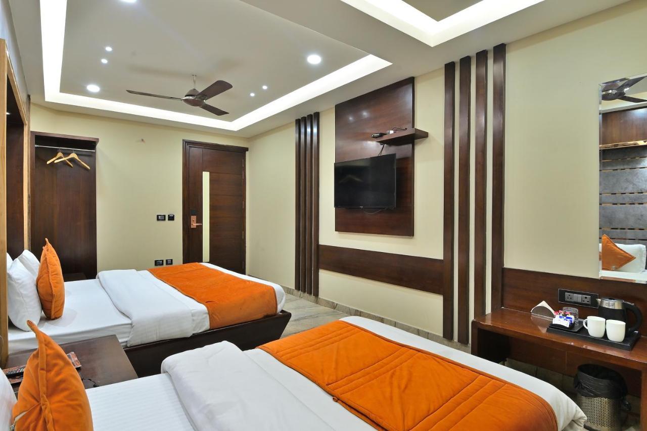 Hotel Vanson Delite - New Delhi Railway Station Zewnętrze zdjęcie